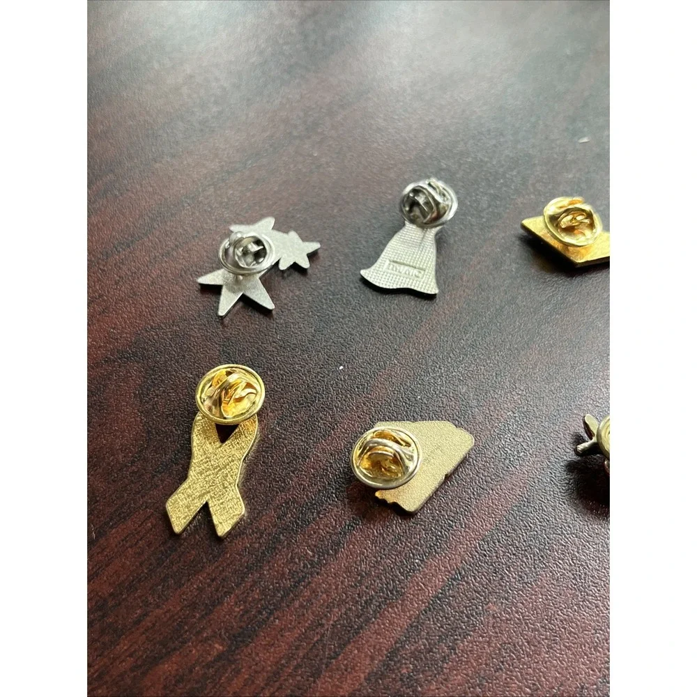 Lot Of 10 Random Mixed‎ Lapel Hat Pins A2